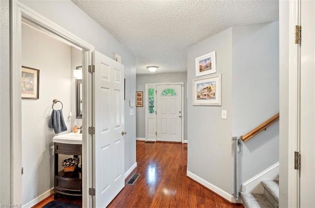 3135 Creighton Lane, Winston-salem, NC 27127