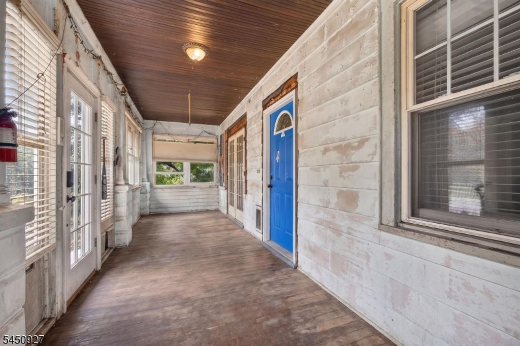 322 Romain Ave, Pompton Lakes Boro, NJ 07442 — photo 3