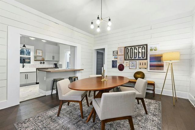 1012 Speegle ST, Taylor, TX 76574