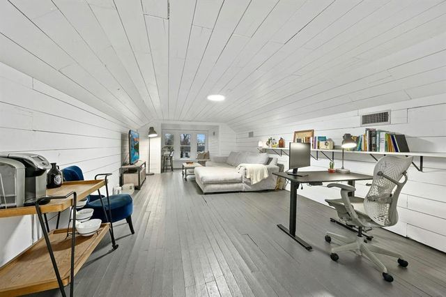 1012 Speegle ST, Taylor, TX 76574