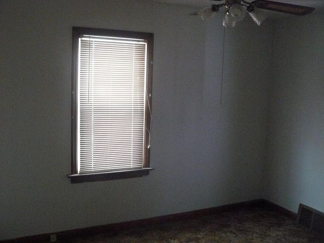 5224 N 47th STREET, Milwaukee, WI 53218