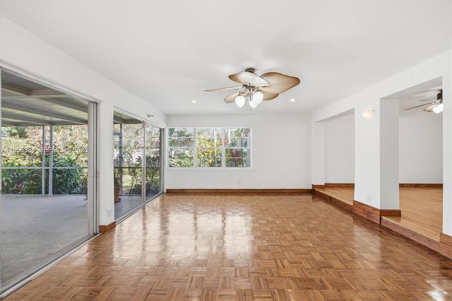 177 NE 109th St, Miami Shores, FL 33161