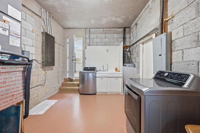 177 NE 109th St, Miami Shores, FL 33161