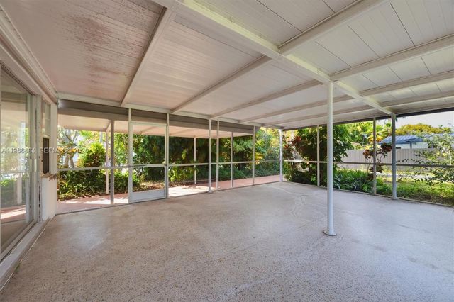 177 NE 109th St, Miami Shores, FL 33161