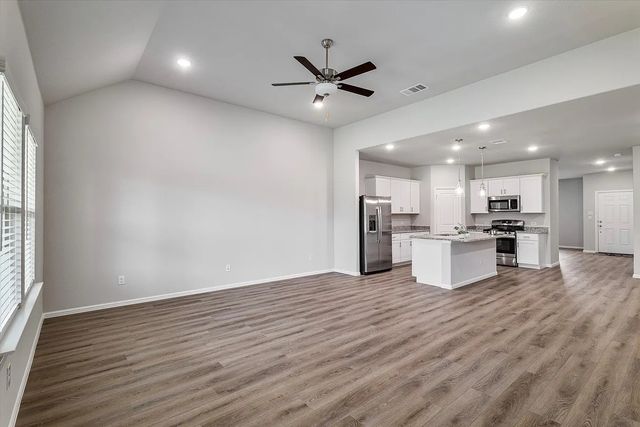 422 Wydown Drive, Princeton, TX 75407