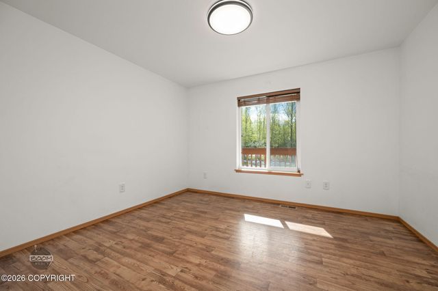 2500 S Tundra Rose Drive, Wasilla, AK 99623