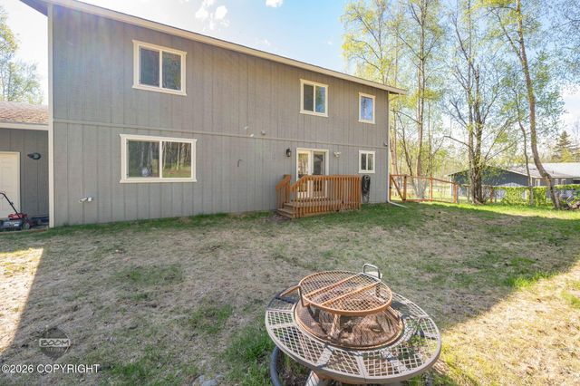 2500 S Tundra Rose Drive, Wasilla, AK 99623