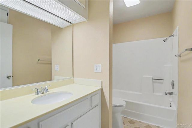 883 W San Ysidro Boulevard 10, San Ysidro, CA 92173