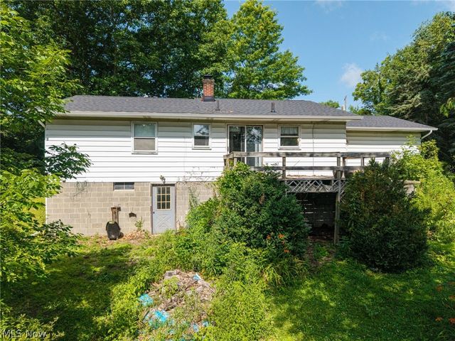 8061 Yoder Road, Seville, OH 44273