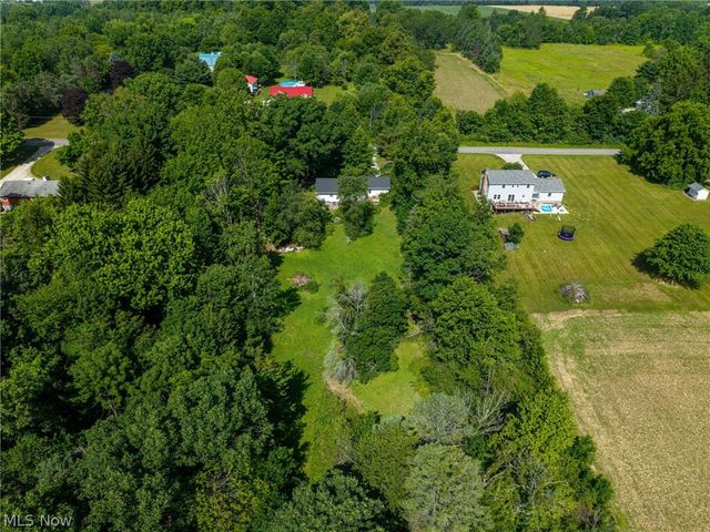 8061 Yoder Road, Seville, OH 44273