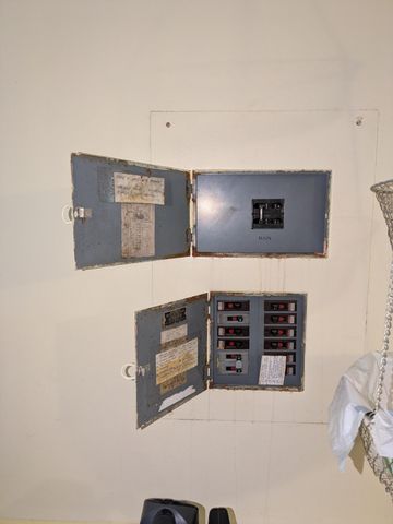 5589 Birch Avenue, Portage, IN 46368