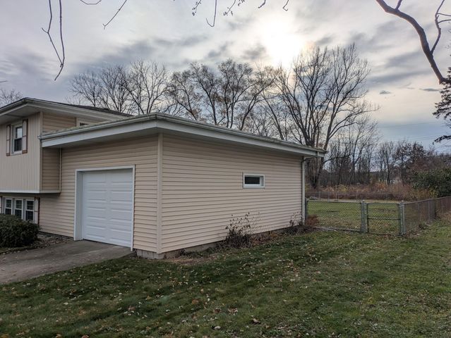 5589 Birch Avenue, Portage, IN 46368