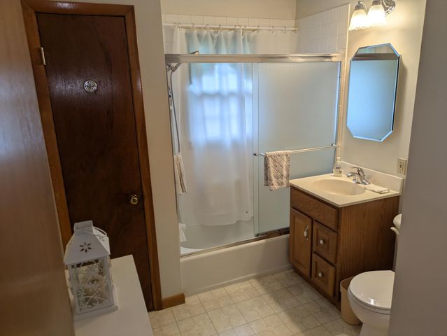 5589 Birch Avenue, Portage, IN 46368