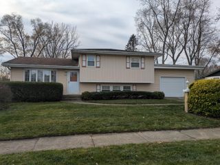5589 Birch Avenue, Portage, IN 46368