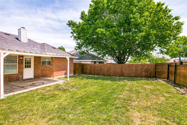 2724 Windswept Lane, Mesquite, TX 75181