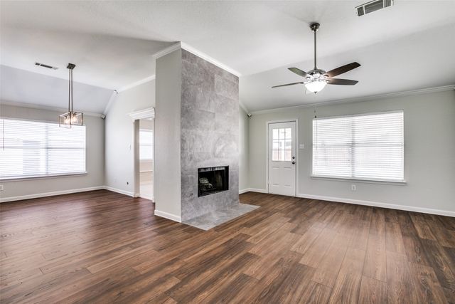 2724 Windswept Lane, Mesquite, TX 75181