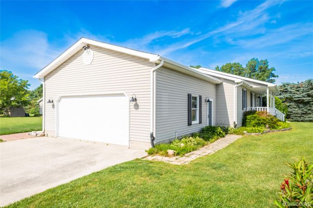 9600 Hamill Road, Otisville Village, MI 48463
