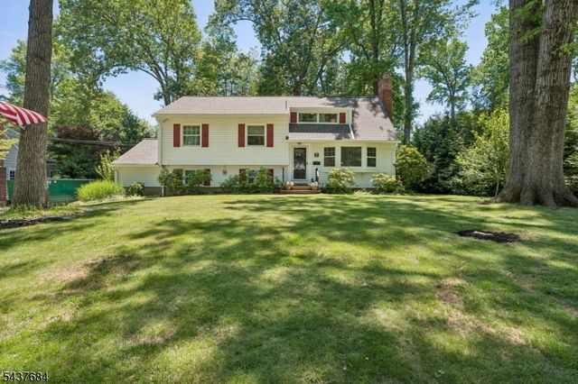 17 Orange Pl, Wayne Twp., NJ 07470