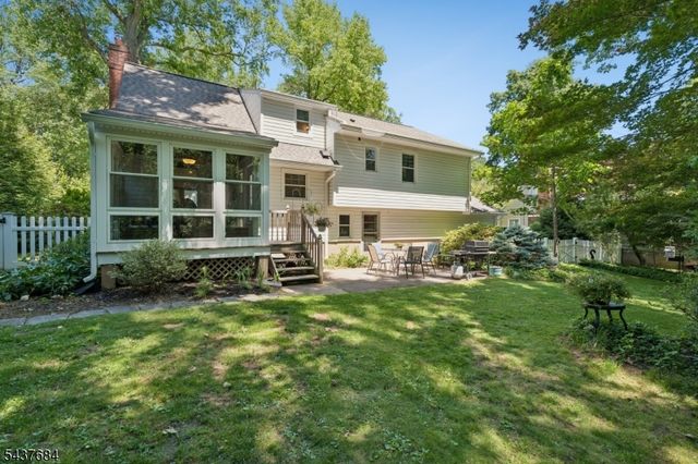 17 Orange Pl, Wayne Twp., NJ 07470