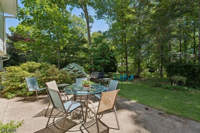 17 Orange Pl, Wayne Twp., NJ 07470