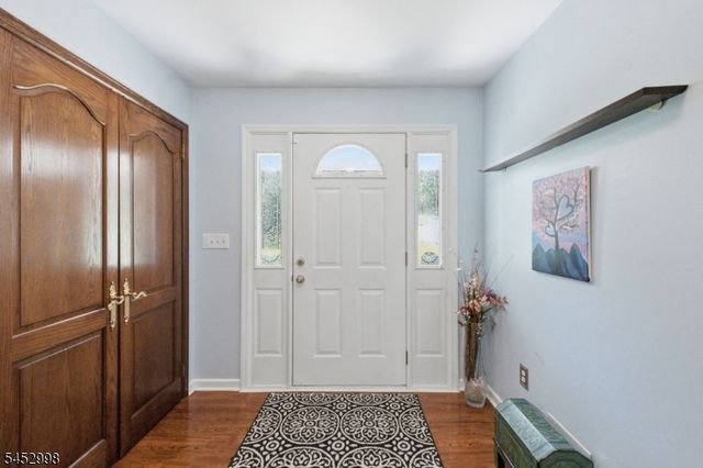1120 N Washington Ave, Green Brook Twp., NJ 08812