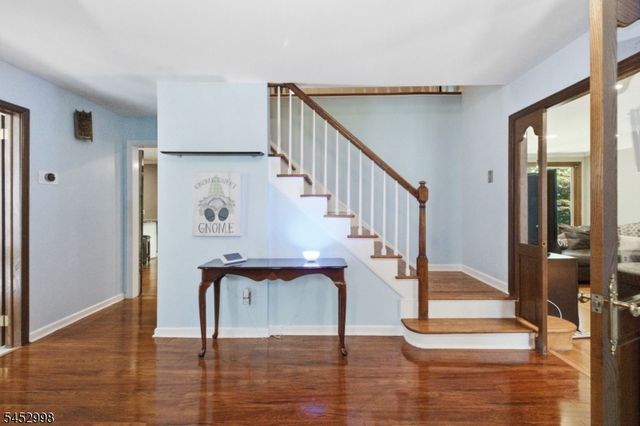 1120 N Washington Ave, Green Brook Twp., NJ 08812