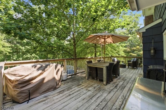 1120 N Washington Ave, Green Brook Twp., NJ 08812