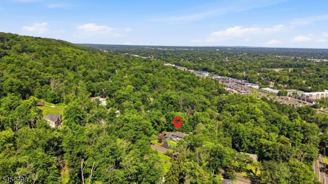 1120 N Washington Ave, Green Brook Twp., NJ 08812