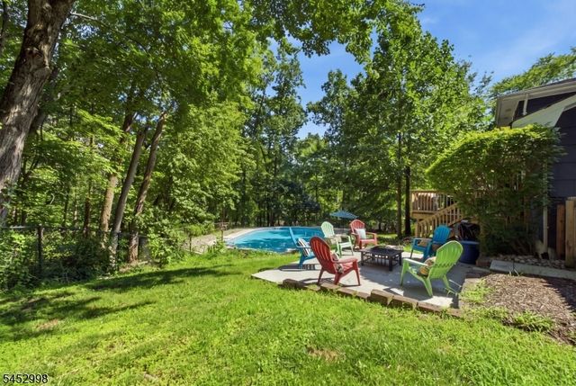 1120 N Washington Ave, Green Brook Twp., NJ 08812