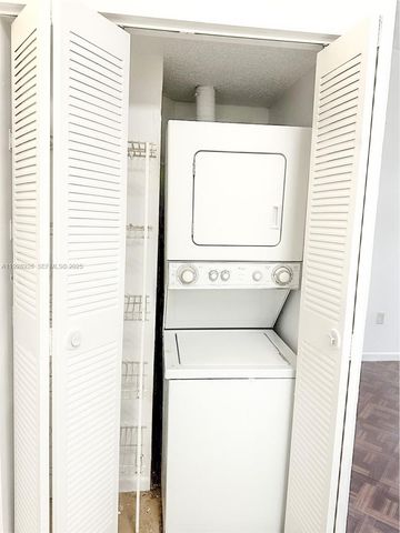 2550 SW 18th Ter 2305, Fort Lauderdale, FL 33315