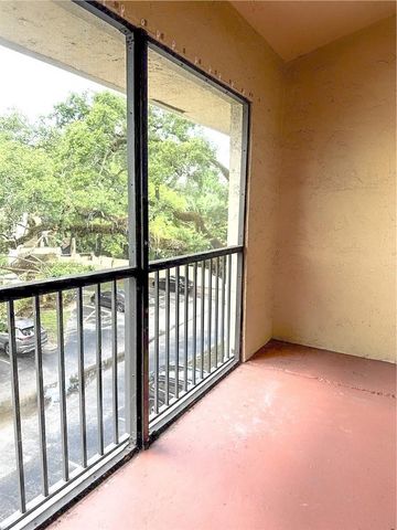 2550 SW 18th Ter 2305, Fort Lauderdale, FL 33315