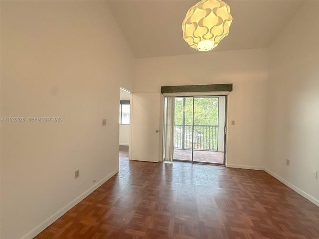 2550 SW 18th Ter 2305, Fort Lauderdale, FL 33315