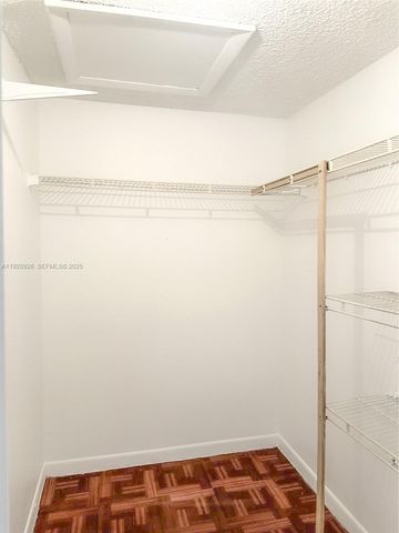 2550 SW 18th Ter 2305, Fort Lauderdale, FL 33315