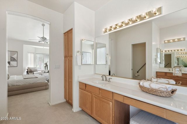 15842 N 76th Lane, Peoria, AZ 85382