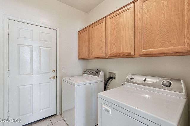 15842 N 76th Lane, Peoria, AZ 85382