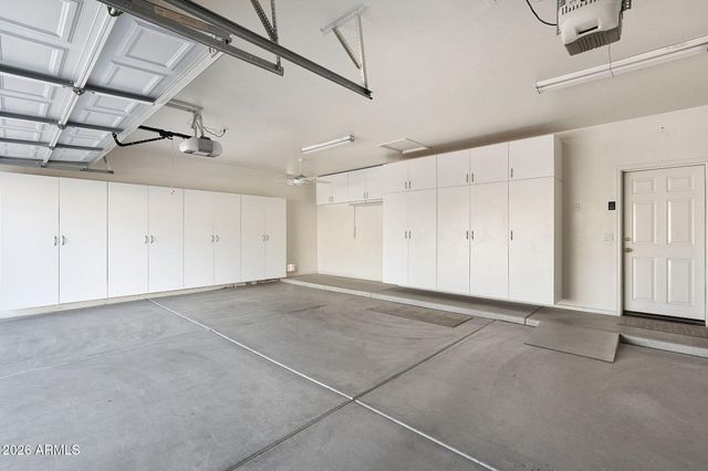 15842 N 76th Lane, Peoria, AZ 85382