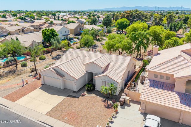 15842 N 76th Lane, Peoria, AZ 85382