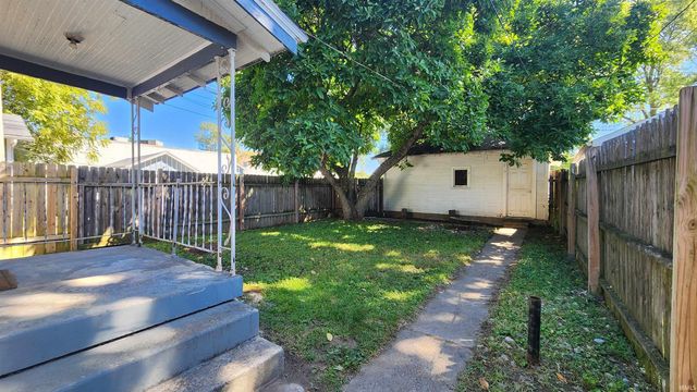 2017 Brooklyn Avenue, Fort Wayne, IN 46802