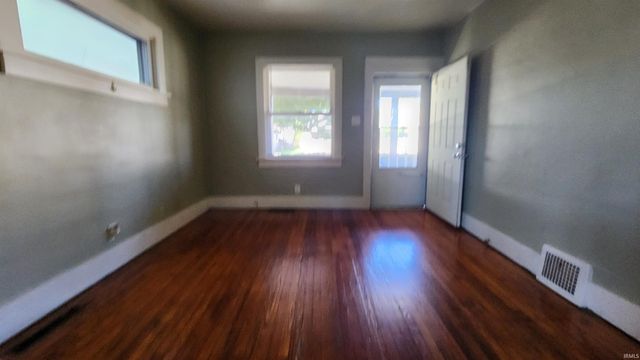 2017 Brooklyn Avenue, Fort Wayne, IN 46802