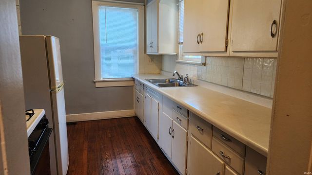 2017 Brooklyn Avenue, Fort Wayne, IN 46802