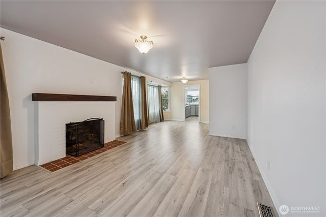 4559 12th Avenue S, Seattle, WA 98108