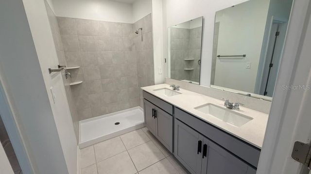 2715 GENTLE RAIN DRIVE, Davenport, FL 33837