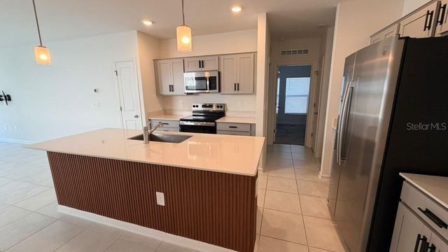 2715 GENTLE RAIN DRIVE, Davenport, FL 33837