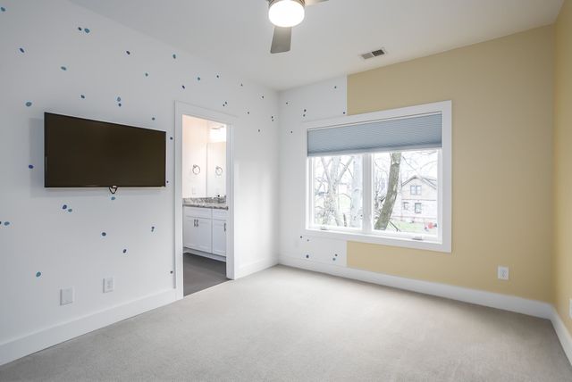 33 Perkins St, Nashville, TN 37210