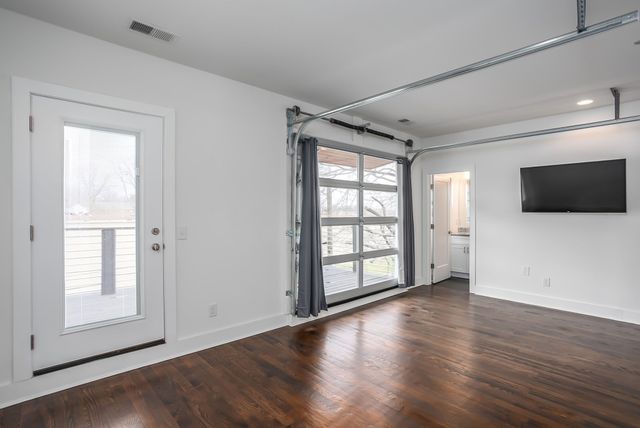 33 Perkins St, Nashville, TN 37210