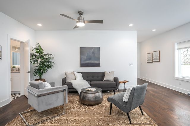 33 Perkins St, Nashville, TN 37210