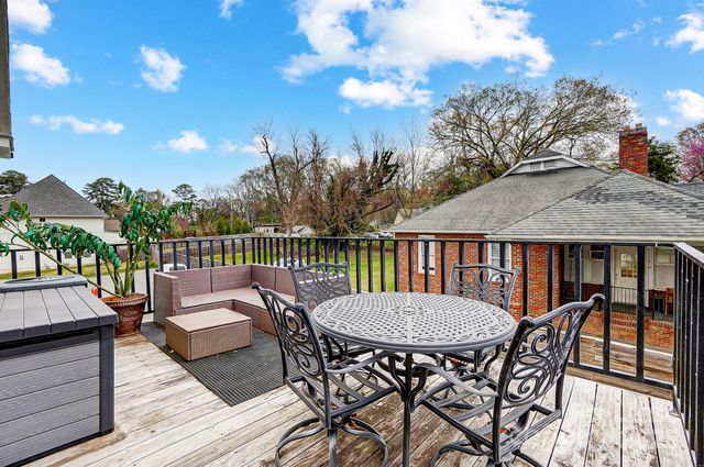 5101 Monroe Road, Charlotte, NC 28205