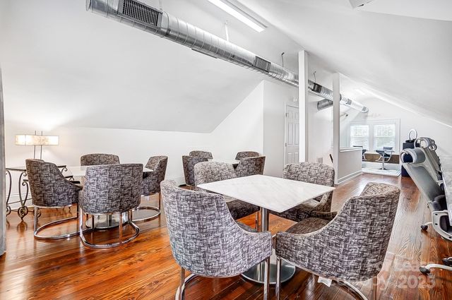5101 Monroe Road, Charlotte, NC 28205