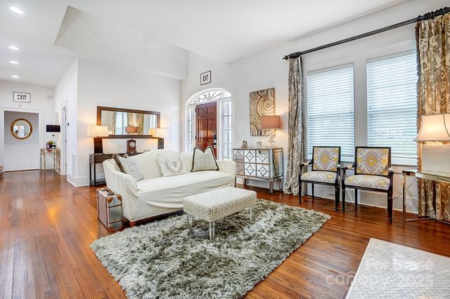 5101 Monroe Road, Charlotte, NC 28205