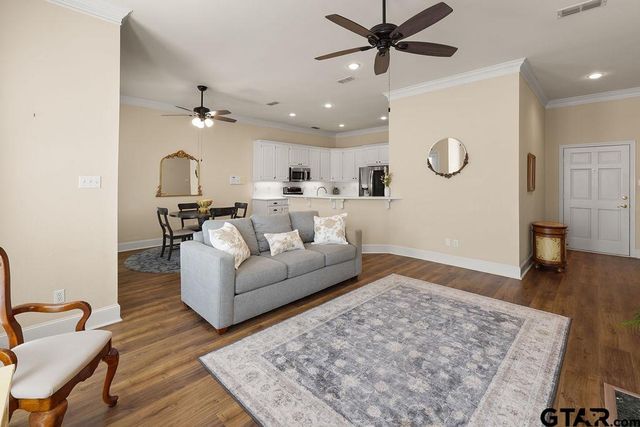 2210 Homestead, Tyler, TX 75701